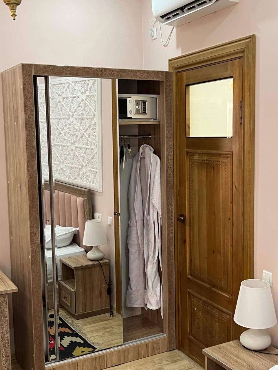 Nodirabegim Boutique Hotel Бухара Экстерьер фото